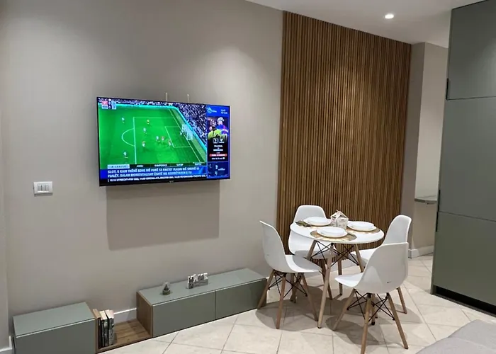 アパート Kodra E Diellit *